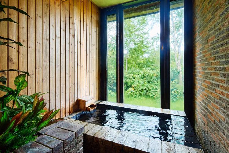 【貸切風呂/くみちの湯】趣ある煉瓦造りの貸切風呂。