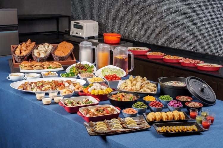 朝食ビュッフェ