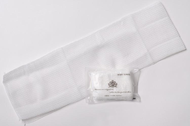 背中も洗いやすいボディタオルをご用意。※アメニティバーから必要な分をお取りくださいませ。