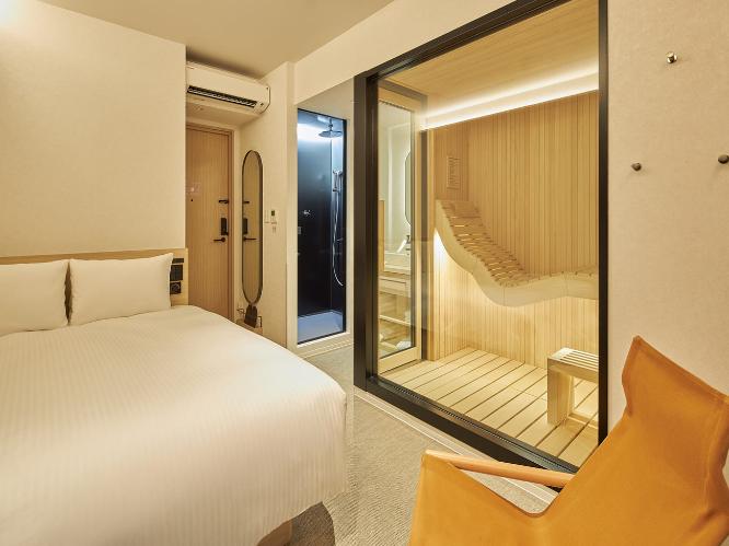 スタンダードクイーンwith SAUNAGE