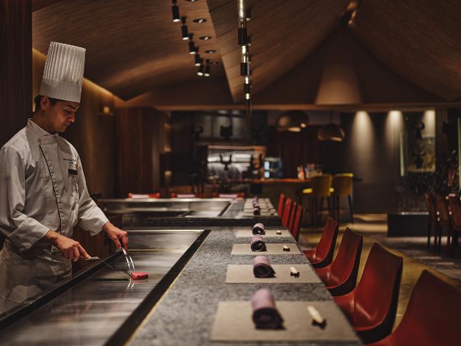 鉄板焼「ふかみ」