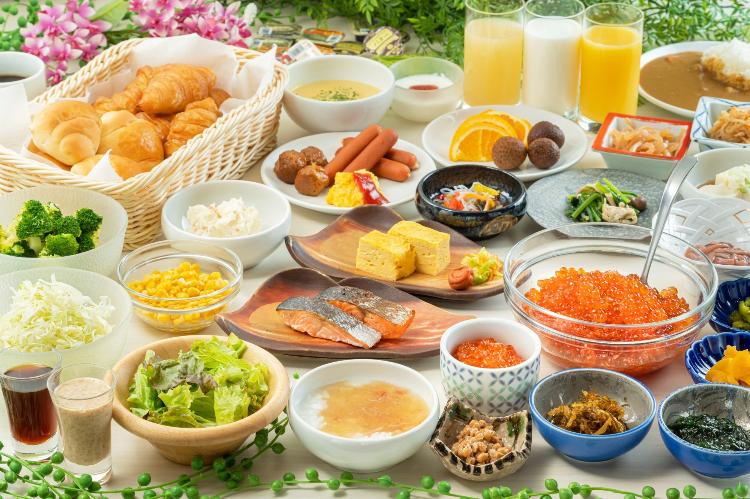 朝食バイキング