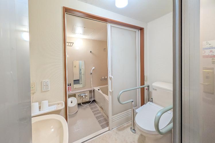 ユニバーサルルーム　バリアフリー対応