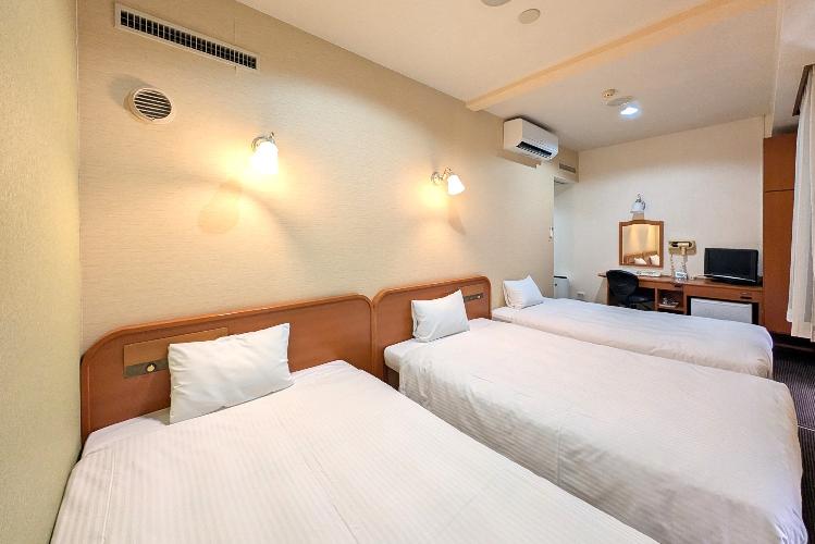 トリプルルーム