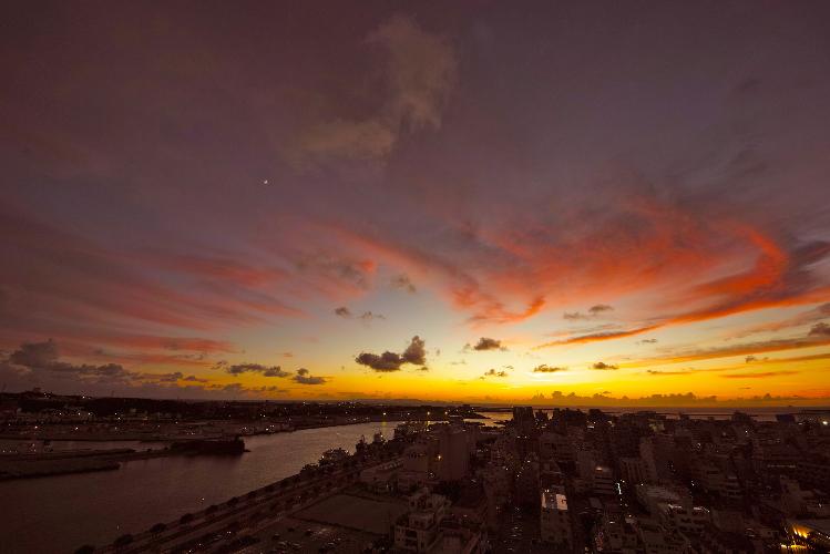 最上階から臨むサンセット