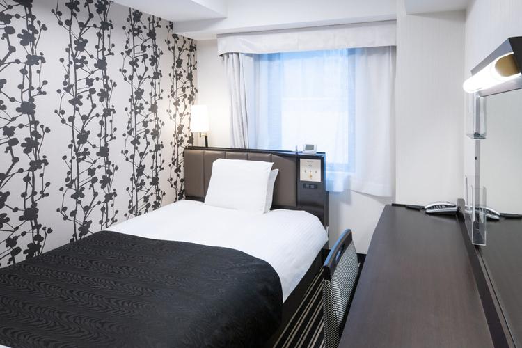 ■シングルルーム（広さ11平米／ベッド幅120cm）