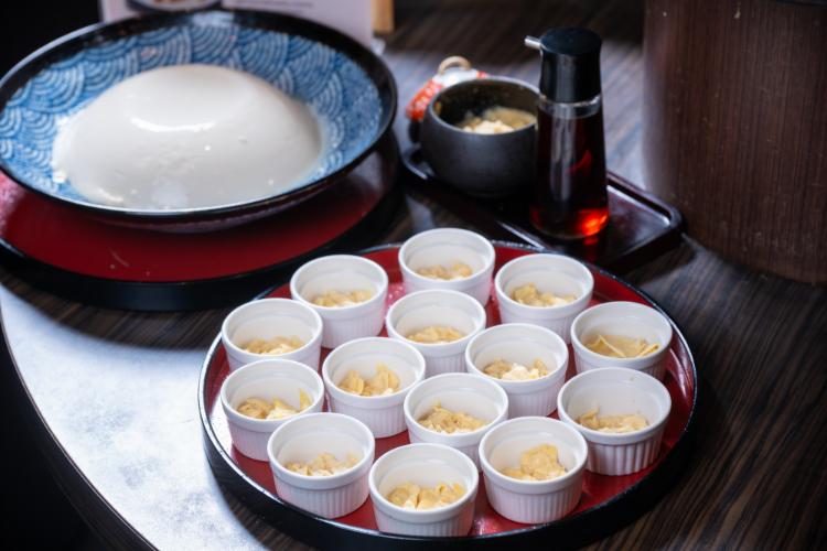 京都 銀ゆばといえばこのメニュー！自慢のゆばと豆富をお召し上がりください。