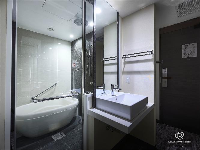 バスルーム(スーペリアダブル)