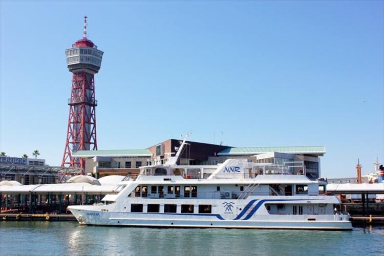 アクセス/【博多港 国内ターミナル】壱岐・対馬・五島などと結ぶフェリーの発着港（公共交通機関30分）／写真提供：福岡市