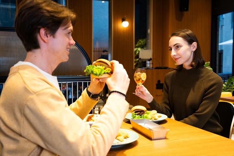 Near Equal - ディナーイメージ