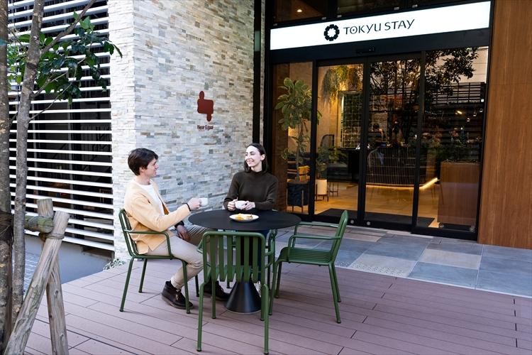 Near Equal - テラス席イメージ