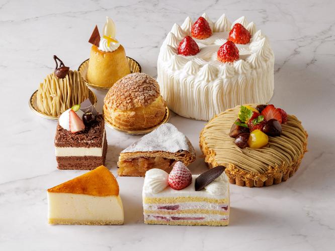 1階 ブーランジェリー＆パティスリー ル プティパレではパンやケーキを販売中