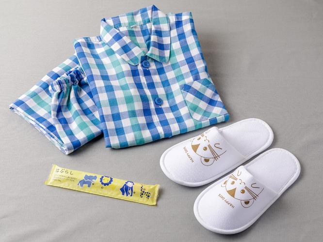 お子様用アメニティ：パジャマ・スリッパ・歯ブラシ（ご希望時はフロントスタッフへお申し付け下さい）