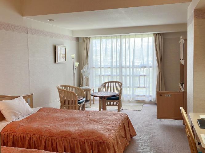 ツインルーム（カーペット）