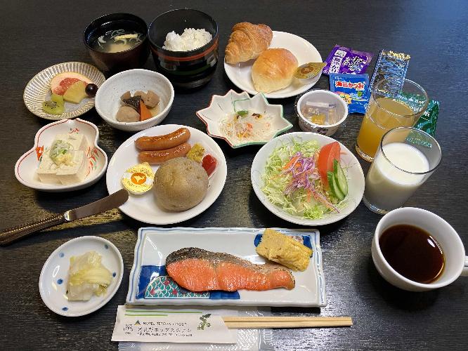 朝食（和食御膳＋ミニビュッフェ）