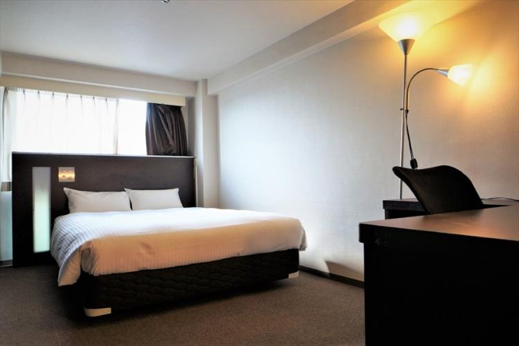 ■ダブルベット幅140cm。広さ15平米■シングルＡタイプではお一人様で◇ダブルＡタイプではお二人様でご利用