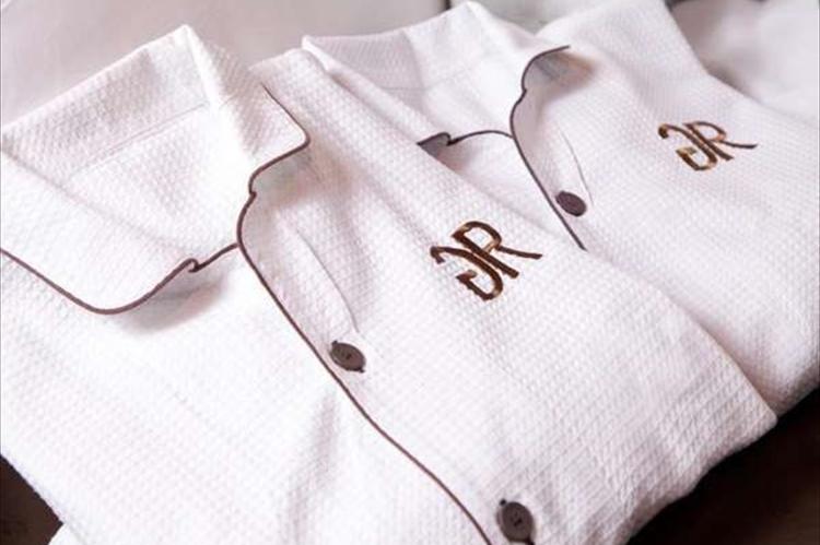 ガウン　貸出棚にご準備しています