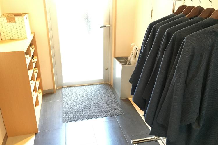 隣接する「おんせんの森」出入口