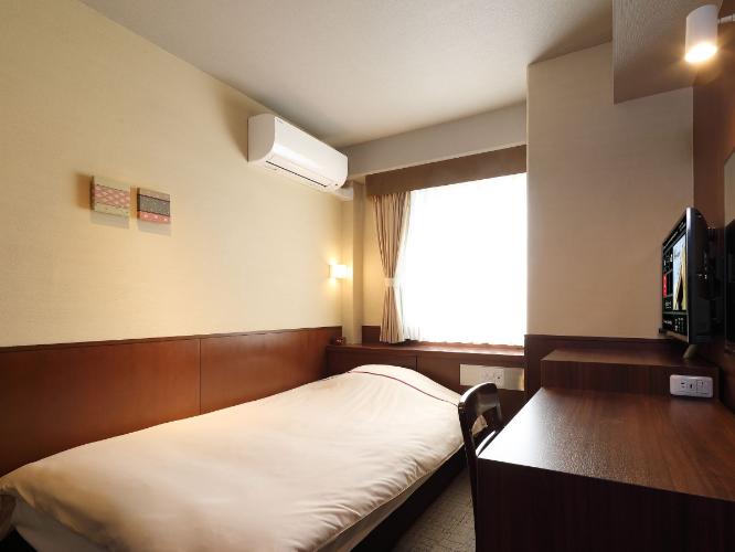 「靴を脱ぐ」シングル◆喫煙◆13.2平米◆ベッド幅120cm