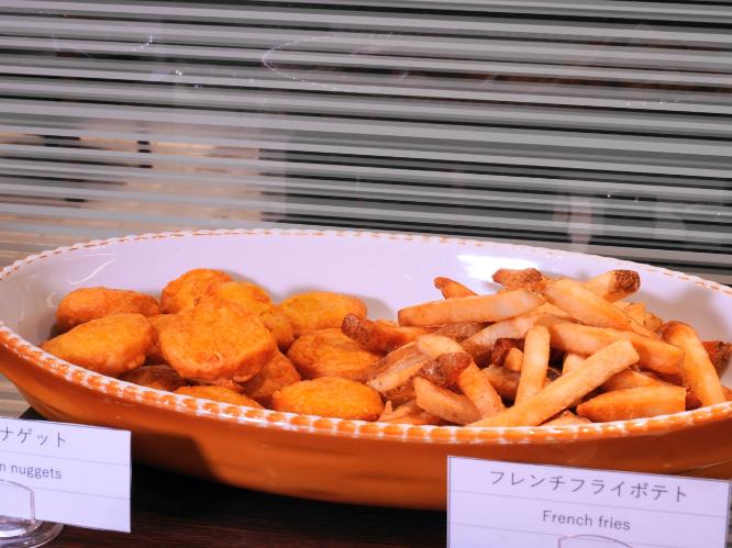【朝食】チキンナゲット・フレンチフライポテト
