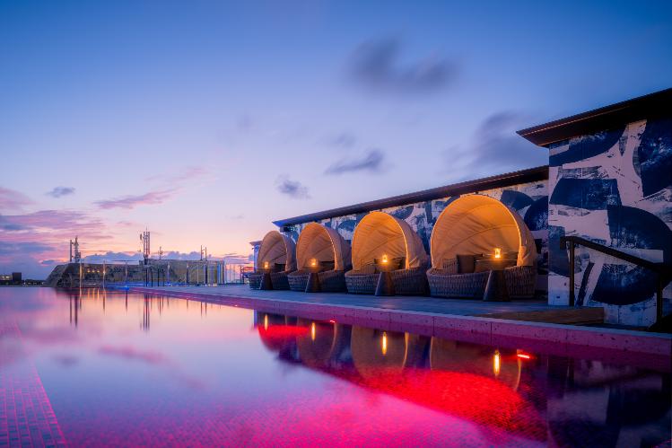 インフィニティプール＿ライトアップ