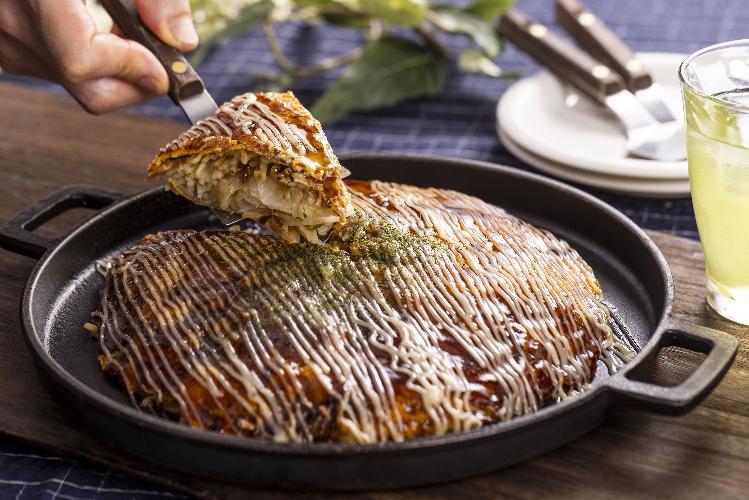 朝食ビュッフェ　お好み焼き