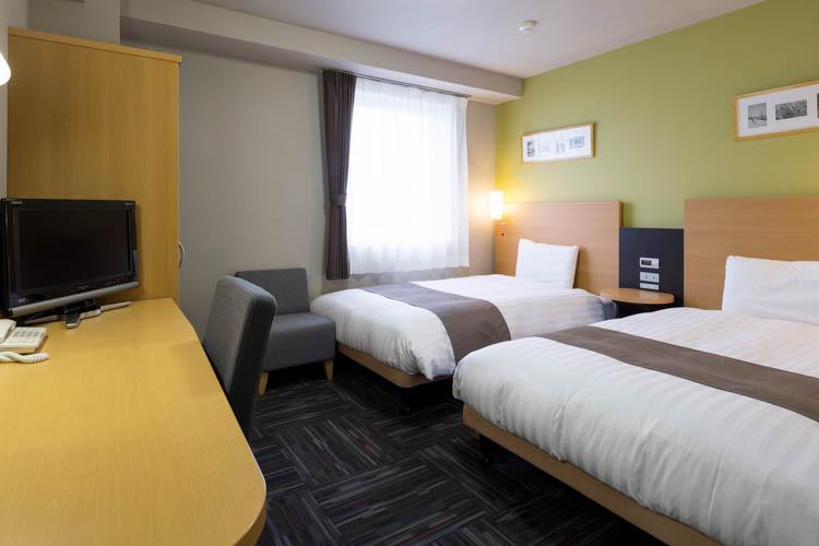 ◆ツインエコノミー◆ベッド１２３センチ◆広さ１８平米◆