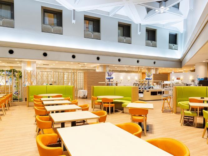 【レストランロレーヌ】<BR>朝食　7：00～10：00（ＬＯ9：30）