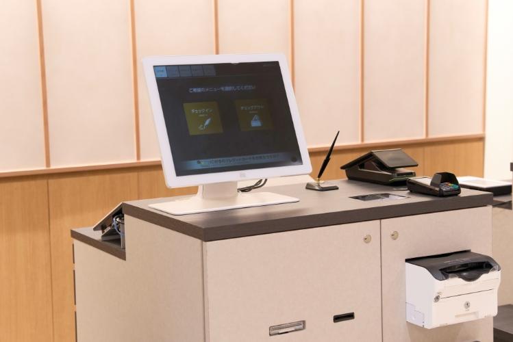 セルフチェックイン機