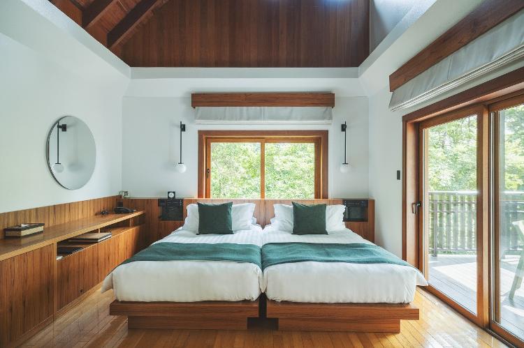 マナサヴィラ2F ベッドサイド正面