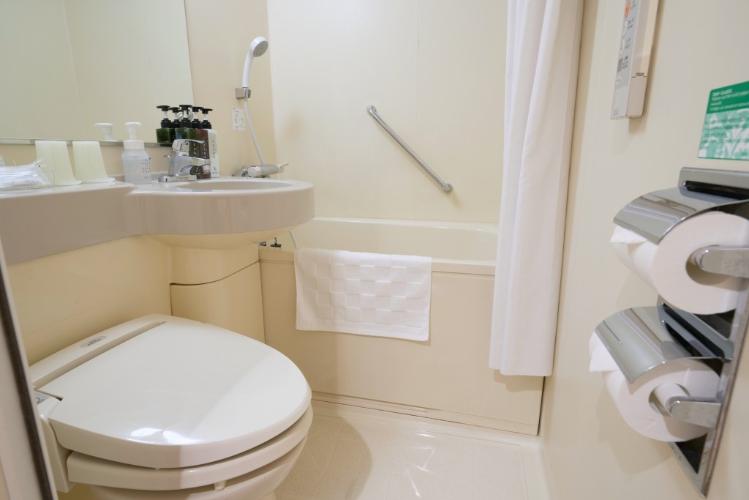 客室ユニットバス<BR>別館ツインはセパレートタイプ（バス・トイレ別）です。※一部ツインはユニットバスとなります。