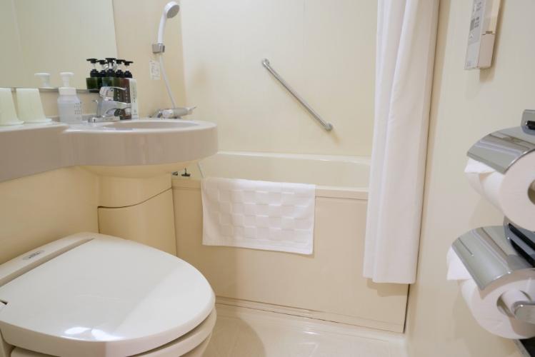 客室ユニットバス<BR>別館ツインはセパレートタイプ（バス・トイレ別）です。※一部ツインはユニットバスとなります。