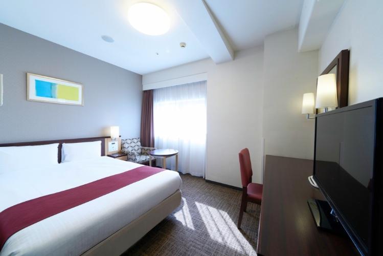 本館ダブルルーム（14平米）