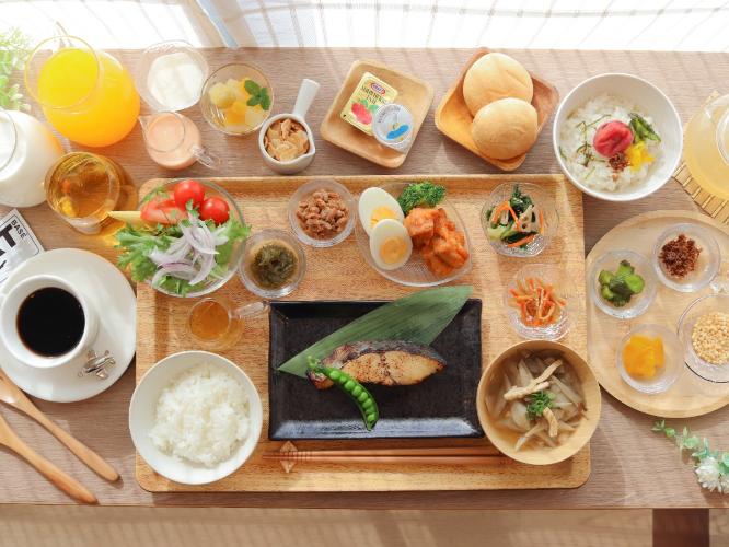 【日替わりメイン料理一例】サワラ西京焼き＆唐揚げ