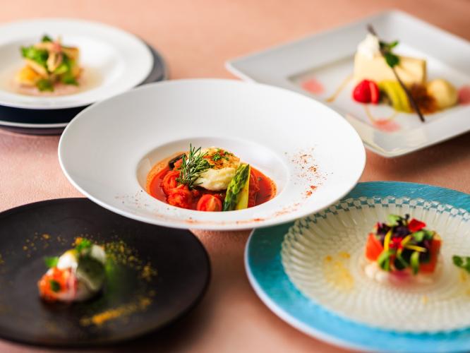春のディナーコース：カジュアルにフルコースを楽しめる「七里ガ浜」コース