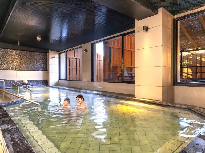 大浴場 潮風の湯（男女入替制）