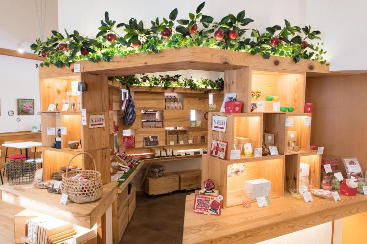 【周辺観光/奥入瀬ろまんパーク】