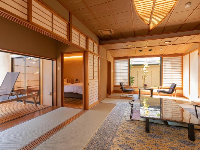 【別邸桜桃庵F‐スイート特別室：128】一生に一度の大切な記念日にお選びいただきたいお部屋です。