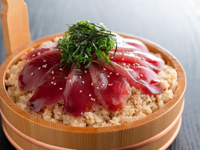 手こね寿司（ご当地グルメ）　※イメージ