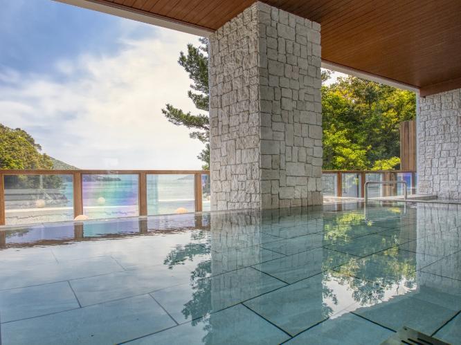 インフィニティ露天風呂（女性）