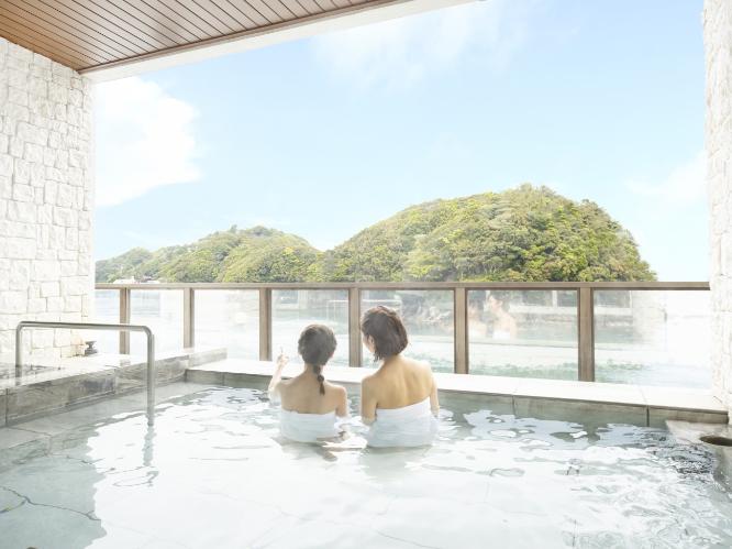インフィニティ露天風呂（女性）