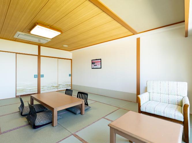 ＜西館＞和室10畳／禁煙