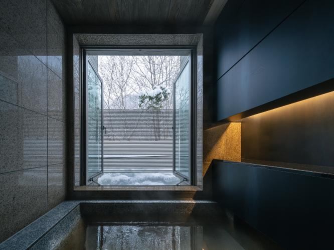 半露天温泉ジュニアスイート