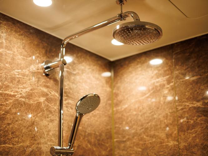 【2025年4月改装】グローバル水準のレインシャワーを取り入れたシャワールーム