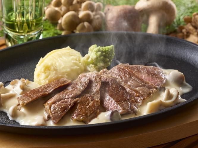 焼きたて サーロインステーキ 福井県産きのこのクリームソース（おすすめご当地グルメ）　※イメージ