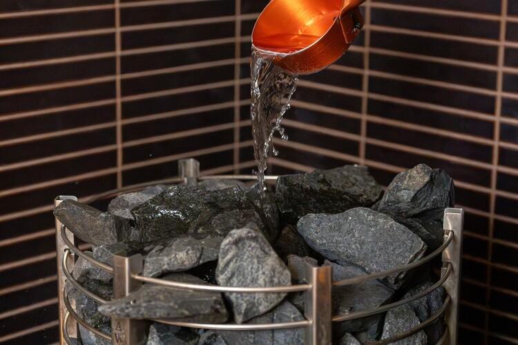 ロウリュサウナ