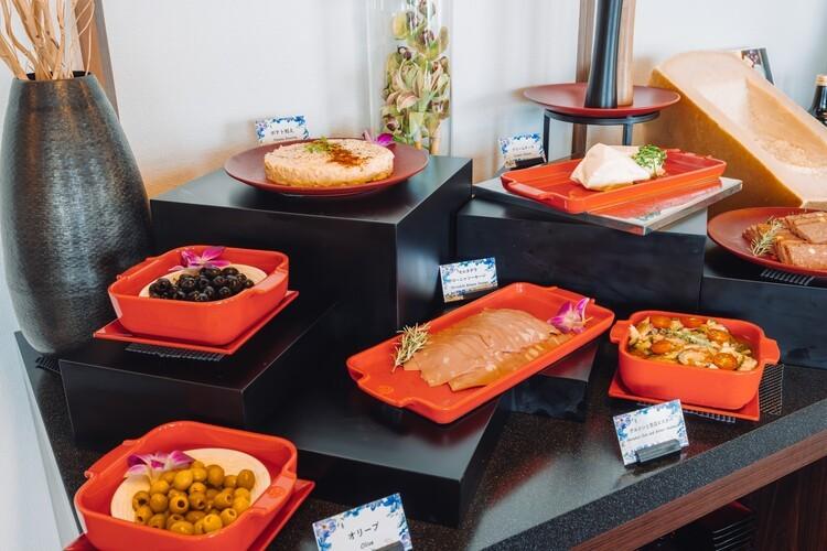 世界の味覚瀬長アイランドのデリ