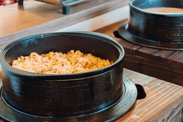 「和だし」と「玉子」のチャーハン