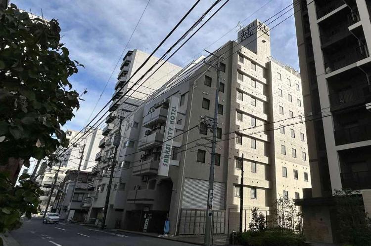 八王子駅北口より徒歩4分