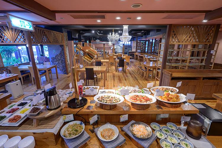 朝食ビュッフェ